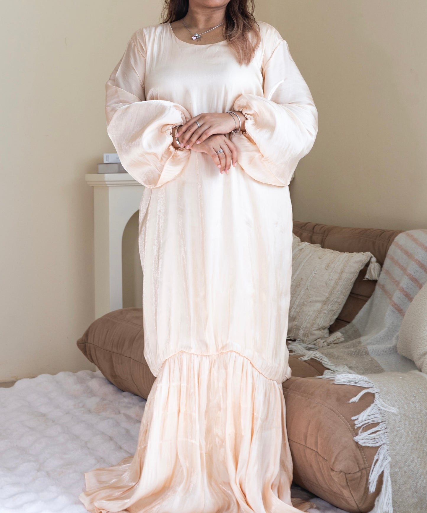 Nóur Abaya — Light Champagne