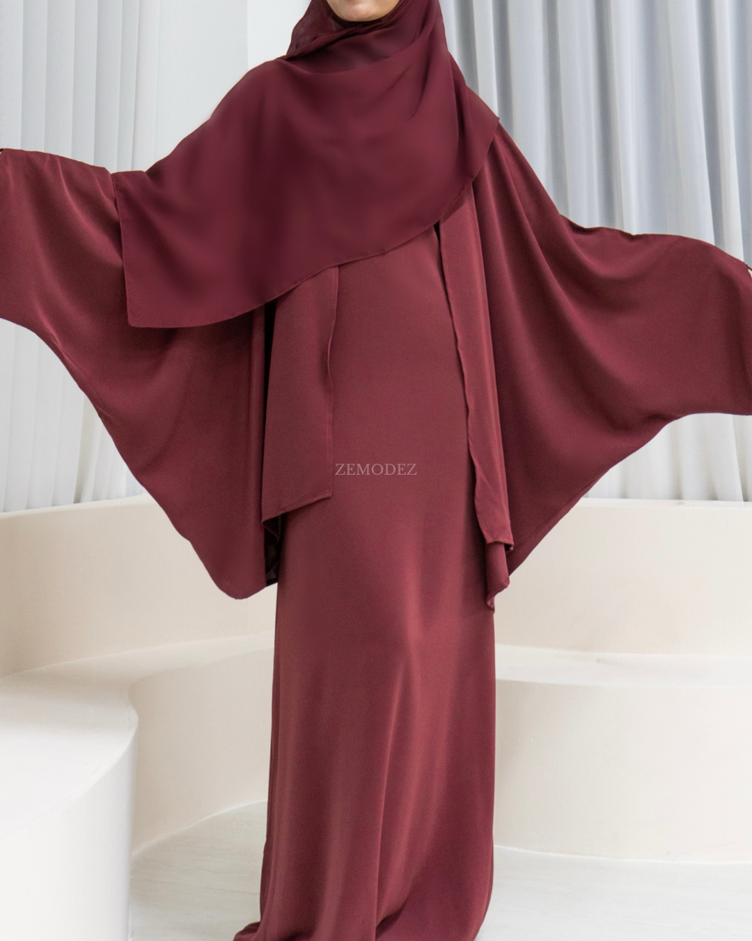 Bellá — Burgundy Wine