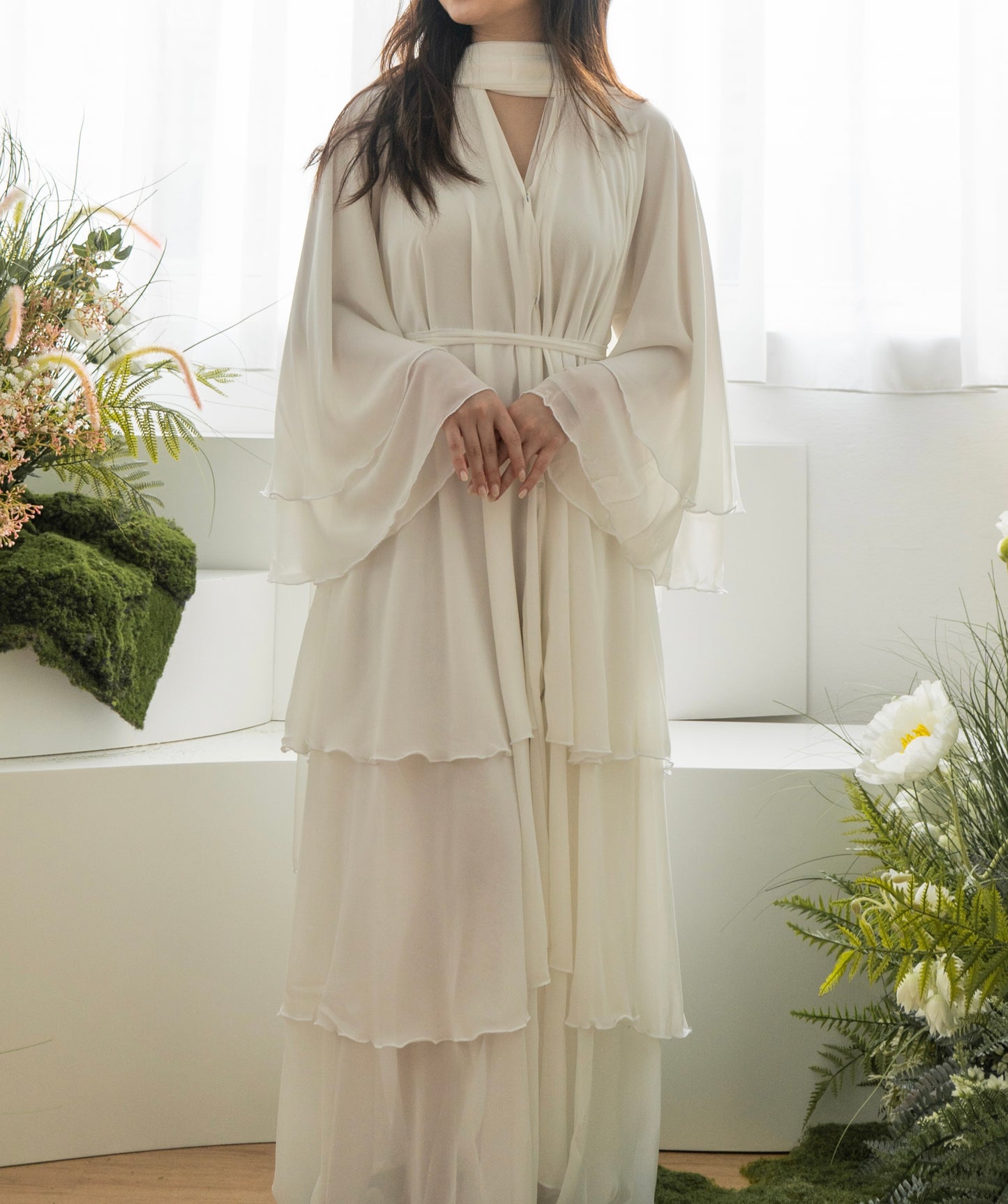 Enchanté Abaya Set — Frost White